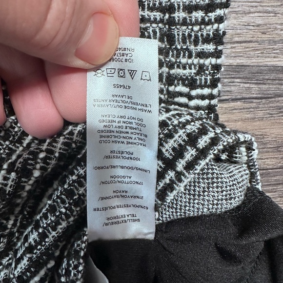 LOFT Black and White Sheath Dress with Puff Sleeves and Crew Neck - Picture 8 of 9